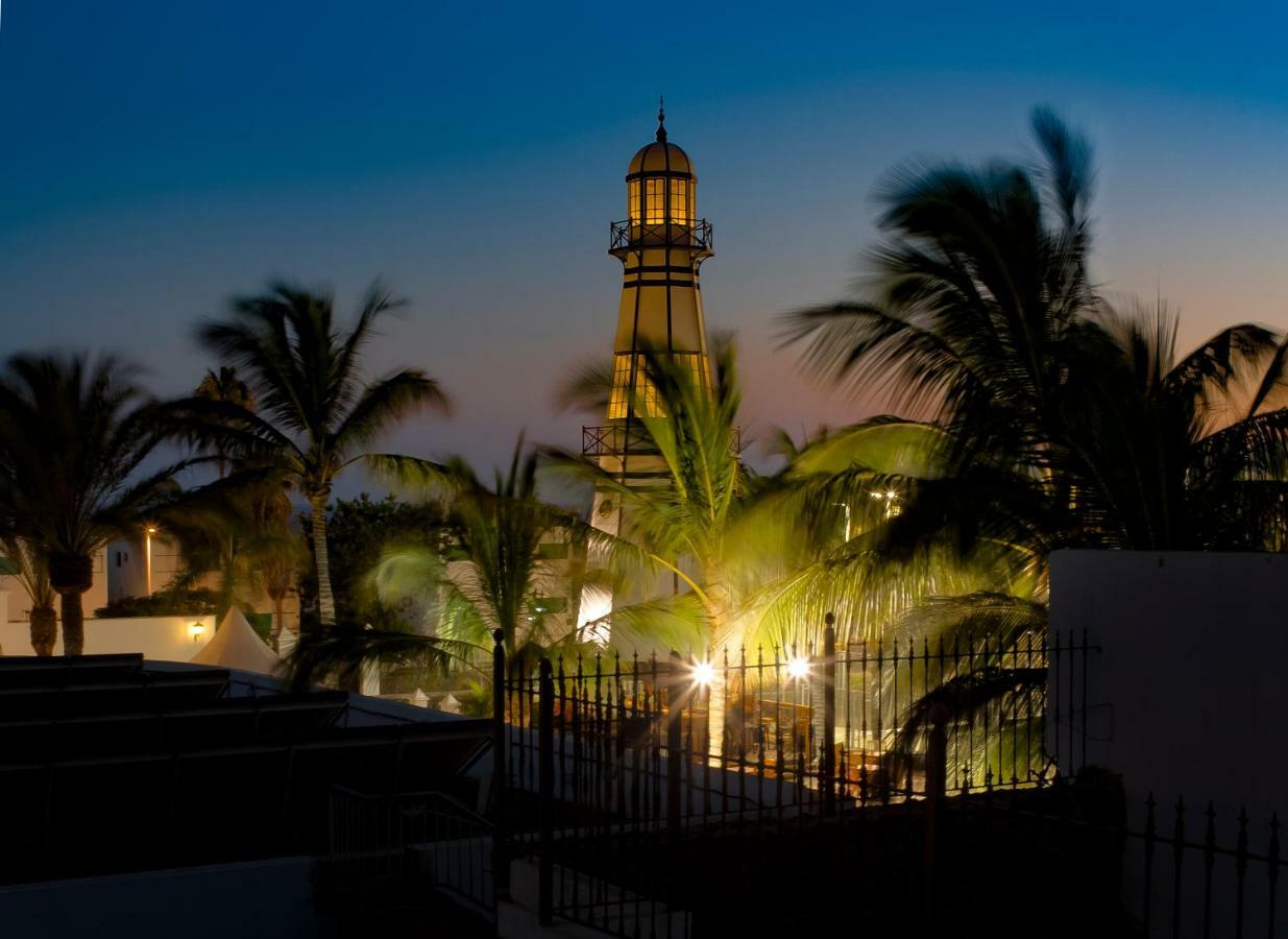 Rooms & Suites The Lighthouse Tías Buitenkant foto